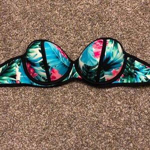 Padded Strapless Bikini Top